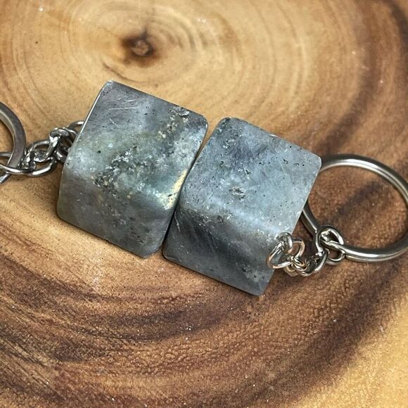 Labradorite cube keychain key ring flash 1” pendant chain NEW hand crafted - Picture 4 of 8
